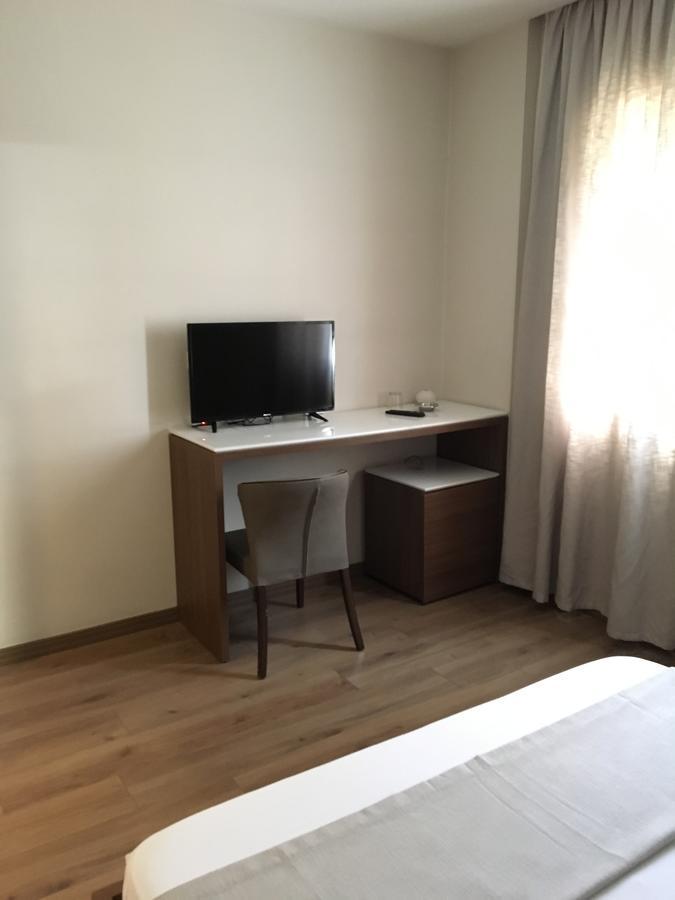 Soleo Hotel Tiranë Eksteriør bilde